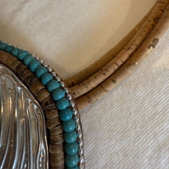 NWT Shell Drop Statement Necklace and Earrings Set Cork Beads and Silver Tone - Picture 9 of 9